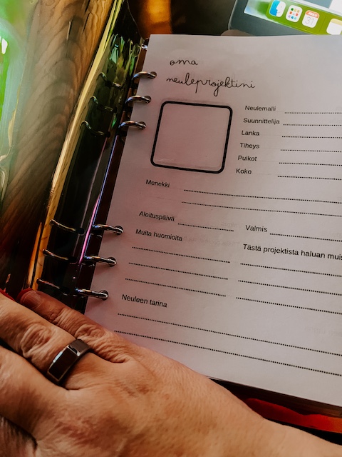 Neuleprojektini tulostettava tai paperinen